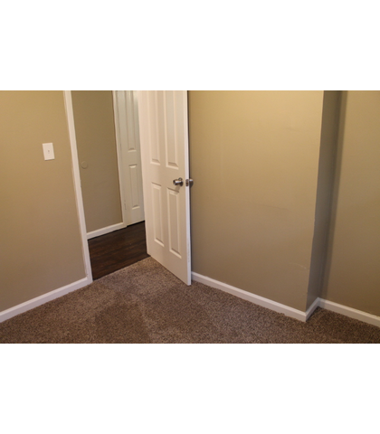 $1010 4 bedroom Apartment in South Kansas City - Call 201-845-7300 for more information
